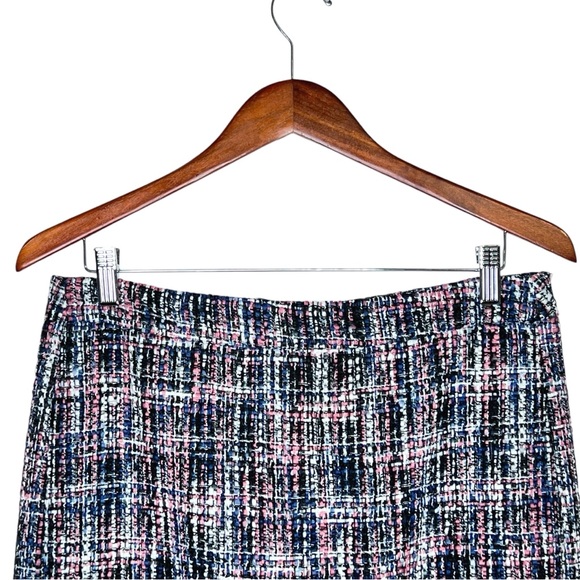 Loft Tweed Pencil Skirt Size 8 Womens Blue Pink Black Woven Textured Lined Woven - Picture 2 of 6